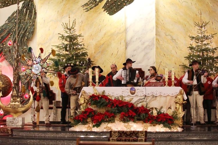 Kolędowanie Caritas i osób niepełnosprawnych w Bielsku-Białej - 2017