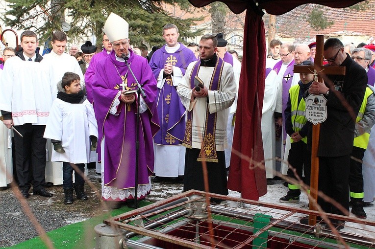 Pogrzeb ks. Józefa Wróbla