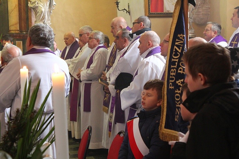 Pogrzeb ks. Józefa Wróbla