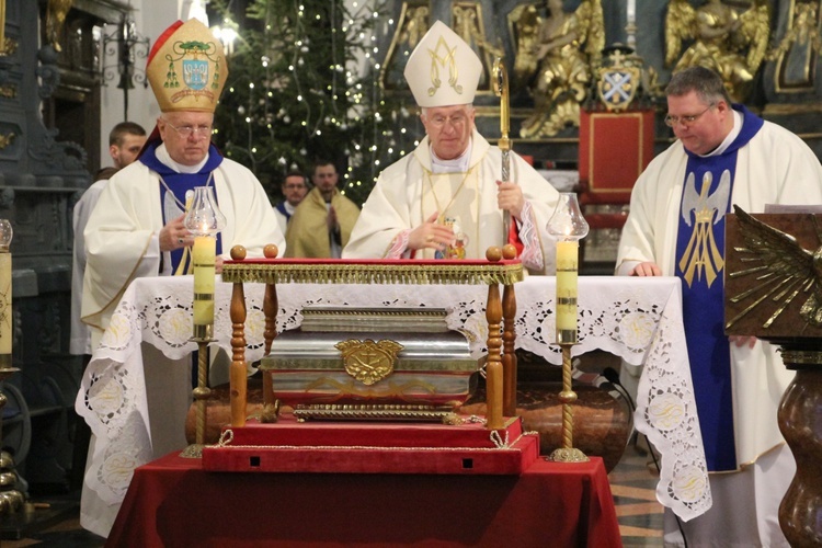 Obchody Dnia Życia Konsekrowanego w Łowiczu