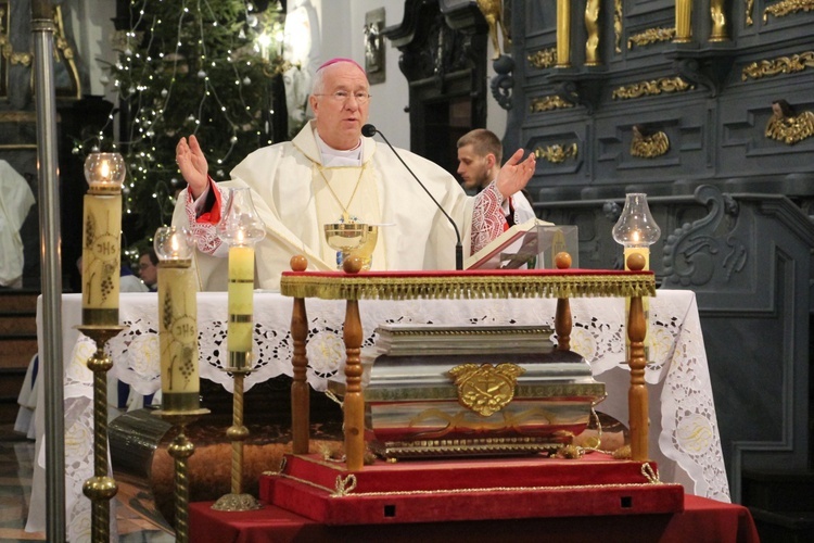 Obchody Dnia Życia Konsekrowanego w Łowiczu