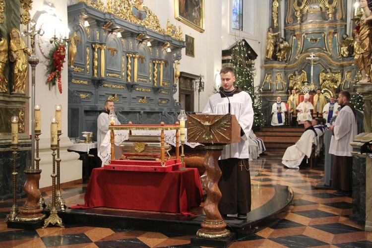 Obchody Dnia Życia Konsekrowanego w Łowiczu