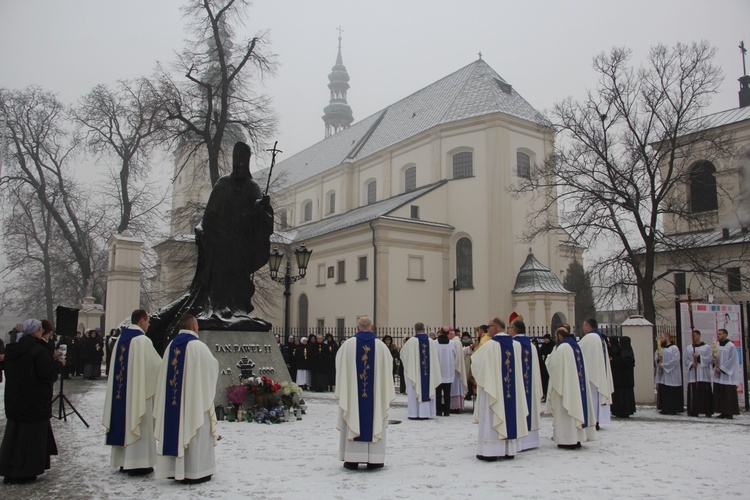 Obchody Dnia Życia Konsekrowanego w Łowiczu