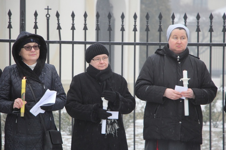 Obchody Dnia Życia Konsekrowanego w Łowiczu