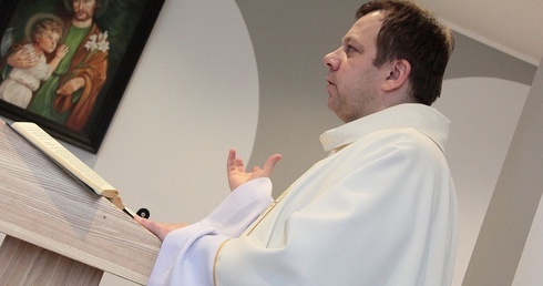 Rekolekcje zimowe dla młodzieży w Skrzatuszu