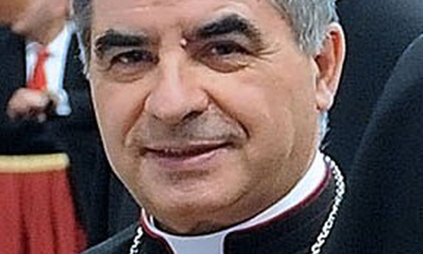 Czy kard. A. Becciu rzeczywiście nie może brać udziału w konklawe?