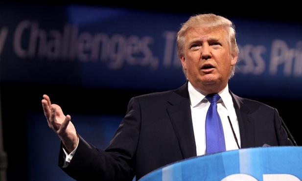 Trump: Trudno uwierzyć, że sędzia naraża nasz kraj na takie ryzyko