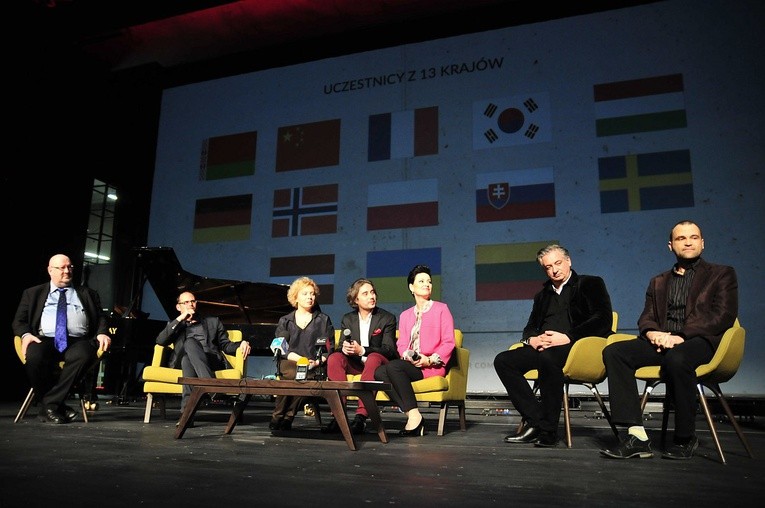 Międzynarodowy Konkurs Wokalny w CSK