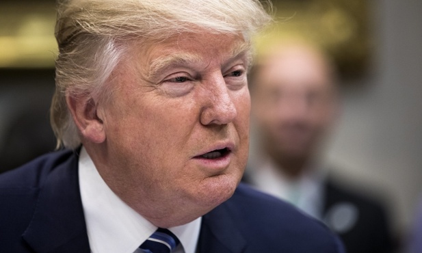 USA: Antyimigracyjny dekret Trumpa niezgodny z Konstytucją