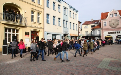 Polonez na rynku w Lublińcu