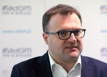 Radosław Witkowski jest prezydentem Radomia pierwszej kadencji. W poprzedniej kadencji parlamentu był posłem Platformy Obywatelskiej