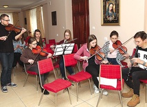 Próba instrumentalistów podczas ORAMUZ.