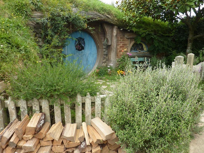 Hobbiton Movie Set - wioska hobbitów w Nowej Zelandii