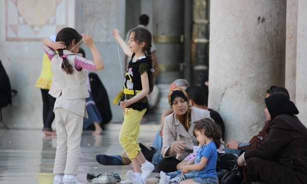 Ponad milion złotych na pomoc rodzinom syryjskim od wiernych archidiecezji katowickiej