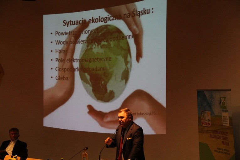 Konferencja "W trosce o jakosć powietrza na Śląsku. Pedagogika i duchowość ekologiczna PILGRIM",  18 luty, Katowice