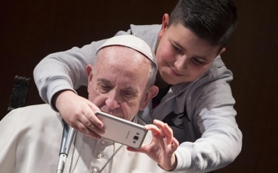 Selfie z papieżem