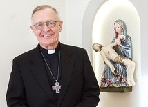 – Synod ma obudzić jak najwięcej ludzi, uzmysłowić im, że to także ich Kościół i także na nich spoczywa odpowiedzialność za to, jaki on jest – mówi ordynariusz.