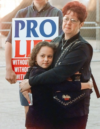 Po nawróceniu Norma McCorvey do końca życia angażowała się w obronę życia nienarodzonych.