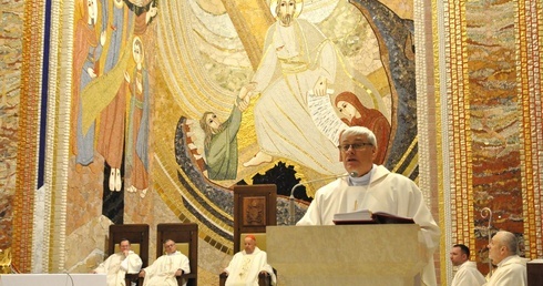 Adoracja wynagradzająca i petycja