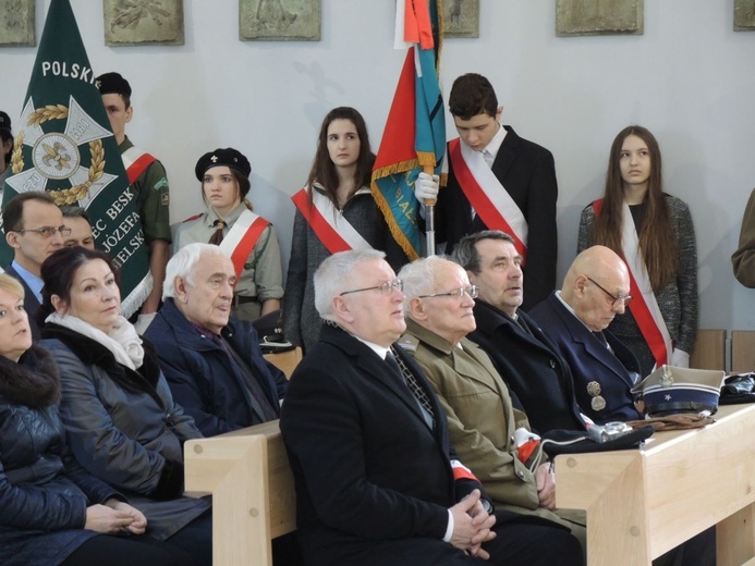 Tablica pamięci AK w kościele garnizonowym