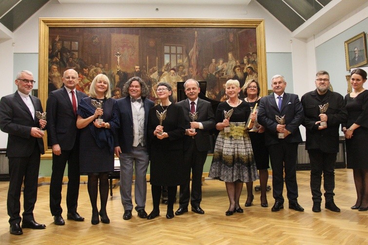 Laureaci Angelusów 2016