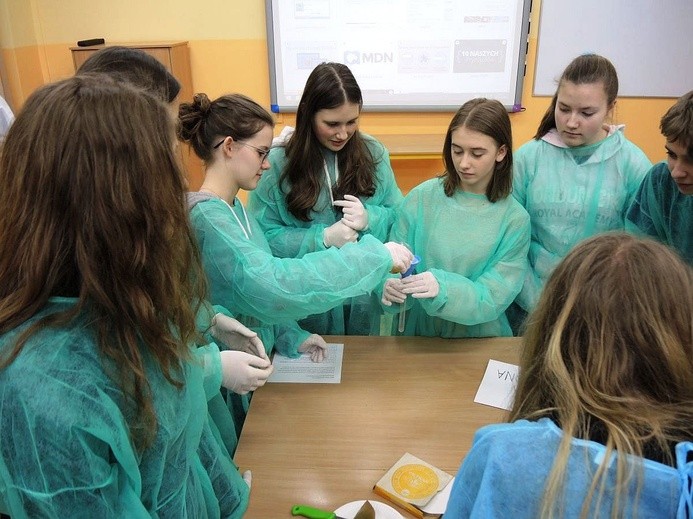 "Noc doświadczeń" u Córek Bożej Miłości