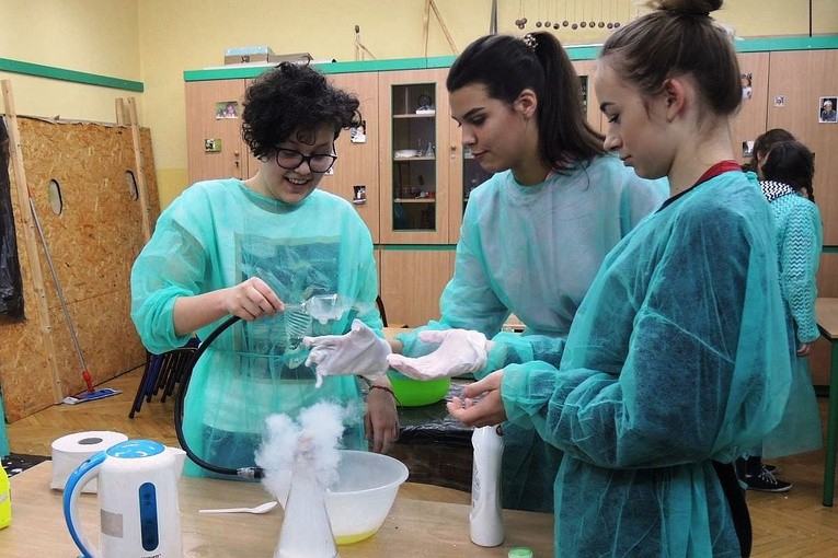 "Noc doświadczeń" u Córek Bożej Miłości