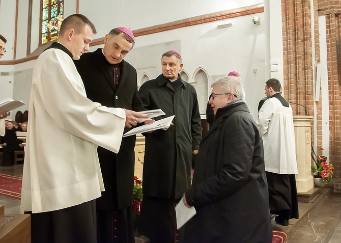 Inauguracja synodu cz.1