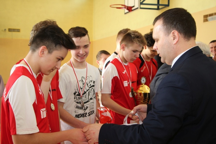 Piłkarski turniej Liturgicznej Służby Ołtarza w Łowiczu