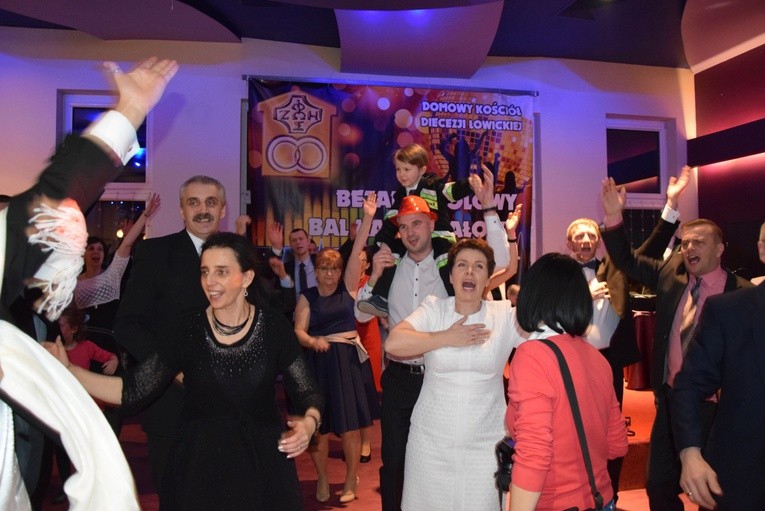 XIV Bezalkoholowy Bal Karnawałowy w Skierniewicach