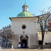 Mały kościół św. Wojciecha stał się centrum wielkiej sprawy.