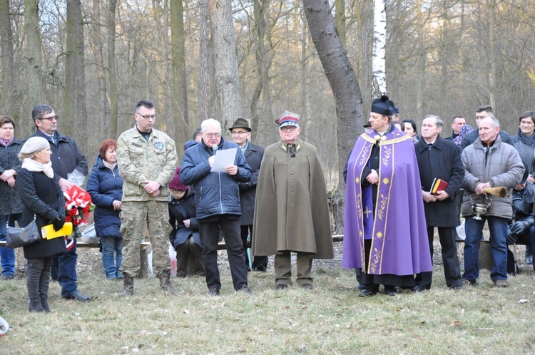 Pamięci żołnierzy wyklętych w Grodkowie