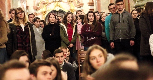 ►	Tegoroczne czuwanie maturzystów odbyło się w nocy z 24 na 25 lutego.