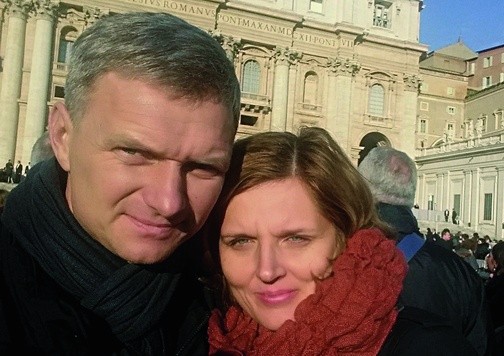 ▲	Beata i Marek Wleciałowscy w styczniu 2017 r. obchodzili 25. rocznicę sakramentu małżeństwa.