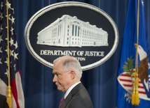 USA: Jeff Sessions odpiera zarzuty ws. kontaków rosyjskimi władzami