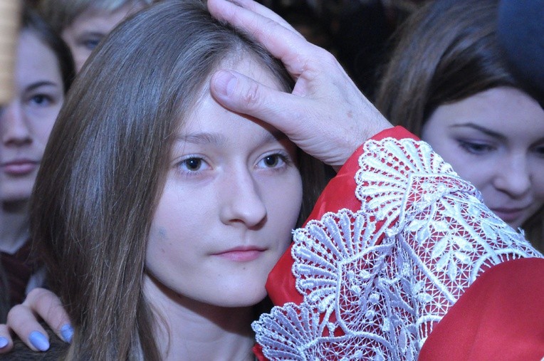 Bierzmowanie w kościele MBNP w Mielcu