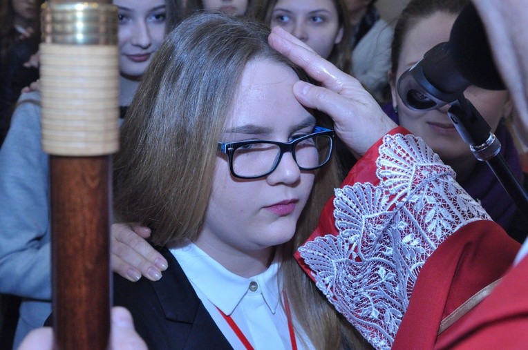 Bierzmowanie w kościele MBNP w Mielcu