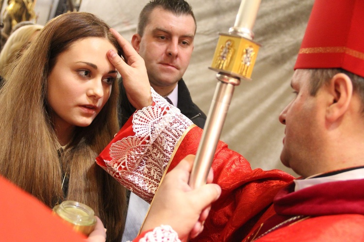 Bierzmowanie w bazylice św. Mateusza w Mielcu