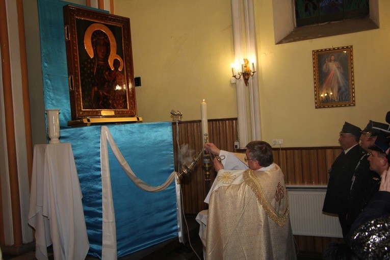 Powitanie ikony MB Częstochowskiej w Kozłowie Biskupim