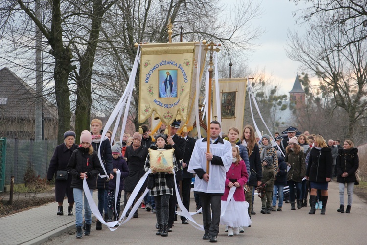 Powitanie ikony MB Częstochowskiej w Kozłowie Biskupim