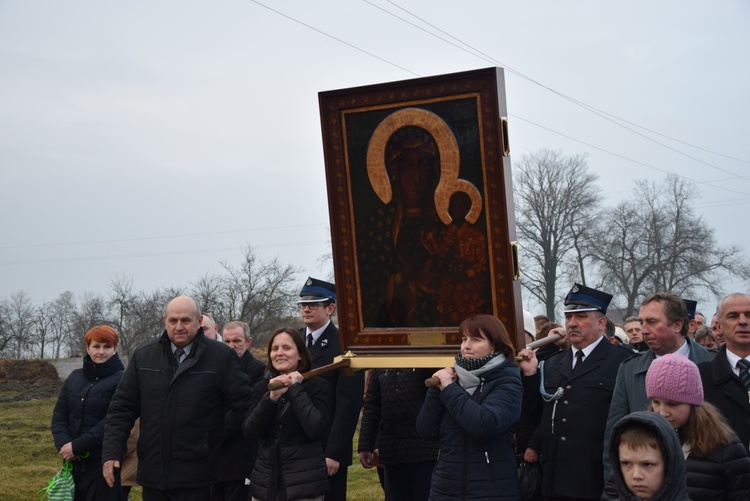 Powitanie ikony MB Częstochowskiej w Kurdwanowie