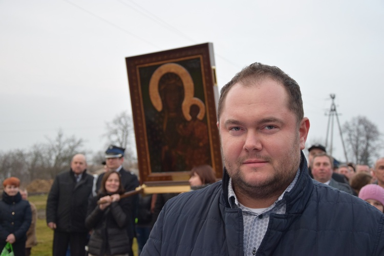 Powitanie ikony MB Częstochowskiej w Kurdwanowie