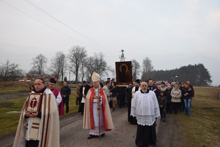 Powitanie ikony MB Częstochowskiej w Kurdwanowie