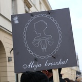 Antykościelna manifestacja feministek