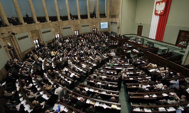 W Sejmie spór w związku z wyborem Tuska na szefa RE