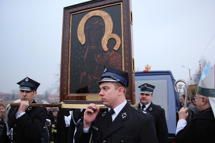 Powitanie ikony MB Częstochowskiej w Kozłowie Szlacheckim