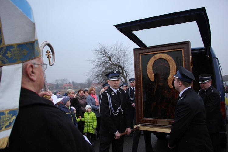 Powitanie ikony MB Częstochowskiej w Kozłowie Szlacheckim