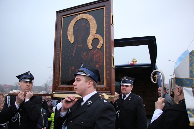 Powitanie ikony MB Częstochowskiej w Kozłowie Szlacheckim