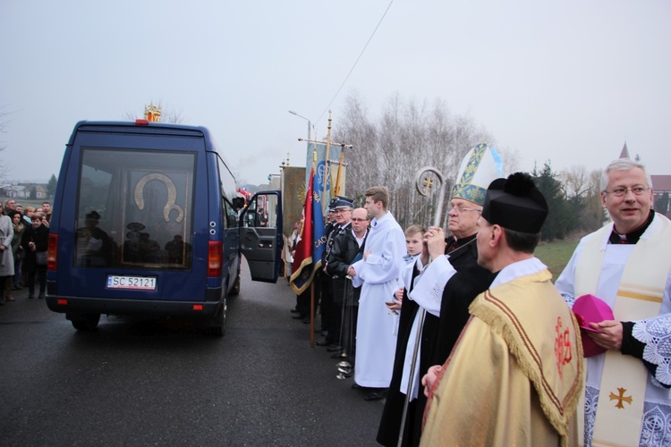 Powitanie ikony MB Częstochowskiej w Kozłowie Szlacheckim