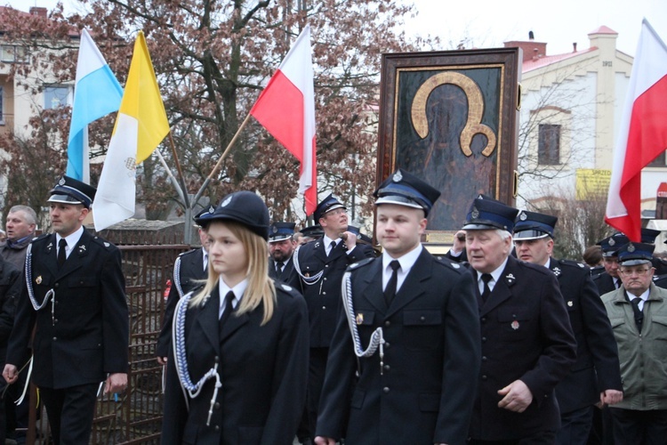 Powitanie ikony MB Częstochowskiej w Rybnie